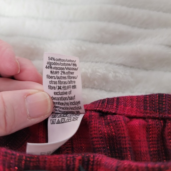 Victoria’s Secret Lounge Pants Womens M Long Red Plaid Metallic Thread - Picture 5 of 9